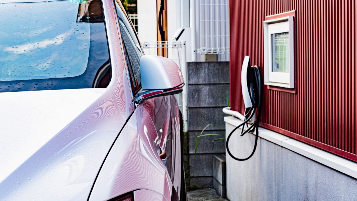 電気自動車の充電用コンセント